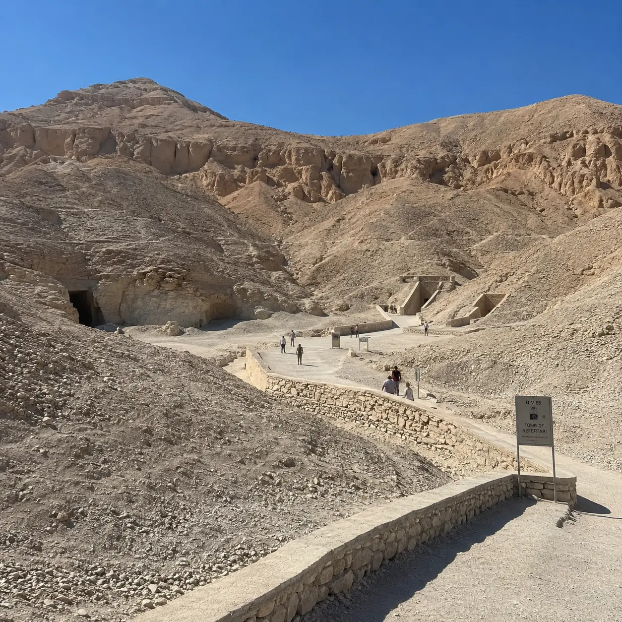 Valley of the Queens — Luxor (photo 1 of 1)
